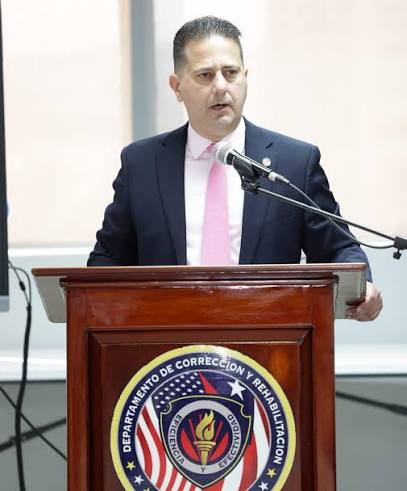 Escándalo en Corrección expone falla de mando en La Fortaleza